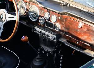 Image 23/50 of Triumph TR 4 (1965)
