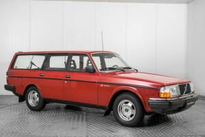 Imagen 5/50 de Volvo 240 Turbo (1983)