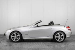 Image 9/50 of Mercedes-Benz SLK 200 Kompressor (2004)