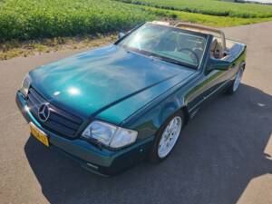 Afbeelding 7/8 van Mercedes-Benz SL 320 (1996)