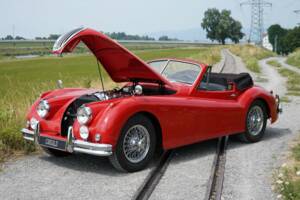 Imagen 22/51 de Jaguar XK 140 SE DHC (1957)