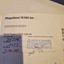 Immagine 127/162 di Mercedes-Benz 230 CE (1989)