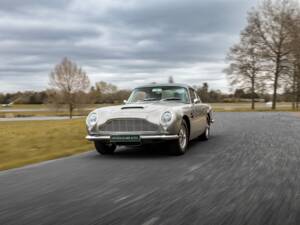 Immagine 40/74 di Aston Martin DB 5 Vantage (1964)