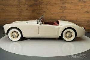 Imagen 17/19 de MG MGA 1500 (1956)