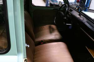 Image 21/33 de Renault R 4 TL (1981)