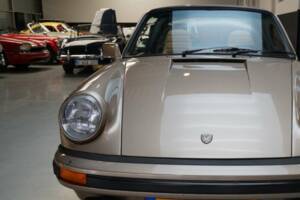 Immagine 26/50 di Porsche 911 SC 3.0 (1982)