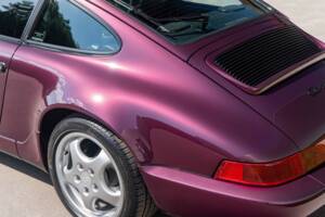 Image 13/46 of Porsche 911 Carrera 4 (1992)