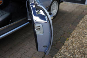 Bild 19/50 von Mercedes-Benz 280 SL (1984)