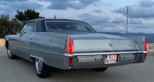Image 86/90 of Cadillac Sedan DeVille (1970)