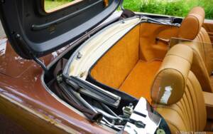 Bild 50/61 von Mercedes-Benz 450 SL (1977)