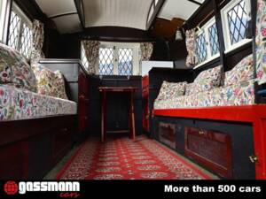 Image 9/15 de Eccles Jacobean (1928)