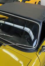 Image 14/34 of Triumph TR 6 (1973)