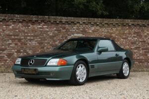 Image 7/50 of Mercedes-Benz 300 SL-24 (1992)