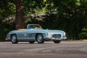 Image 29/50 of Mercedes-Benz 300 SL Roadster (1957)