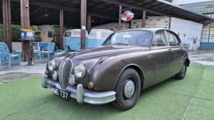 Bild 1/76 von Jaguar Mk II 2.4 (1963)