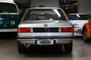 Immagine 14/22 di BMW 318i (1981)