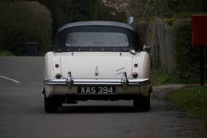Image 11/27 de Austin-Healey 3000 Mk II (BT7) (1961)