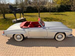 Image 21/77 de Mercedes-Benz 190 SL (1960)