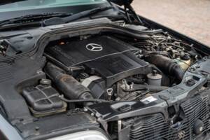 Image 9/54 of Mercedes-Benz 500 SEL (1992)