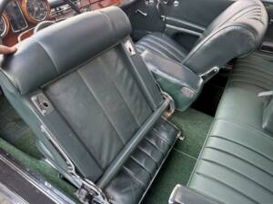 Immagine 23/36 di Mercedes-Benz 250 SE (1966)