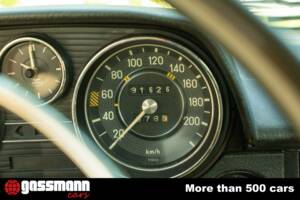 Image 10/15 de Mercedes-Benz 250 CE (1970)