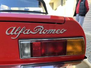 Bild 12/50 von Alfa Romeo Spider 1300 Junior (1973)
