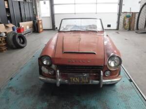 Immagine 35/50 di Datsun Fairlady 1600 (1966)
