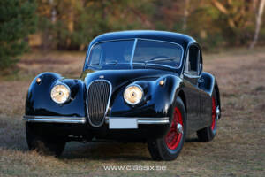 Immagine 9/22 di Jaguar XK 120 FHC (1952)