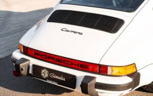 Image 9/36 of Porsche 911 Carrera 3.2 (1984)