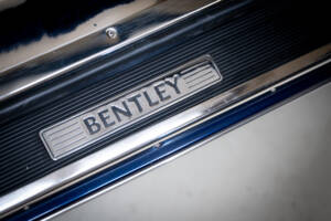Bild 9/31 von Bentley Azure (1999)