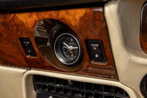 Bild 48/70 von Aston Martin V8 Vantage Volante X-Pack (1989)