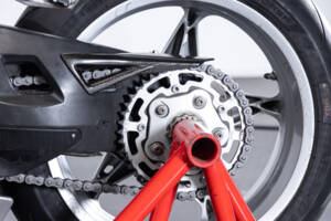Image 40/50 de MV Agusta DUMMY (2000)