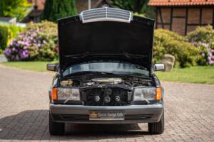 Image 8/91 of Mercedes-Benz 560 SEL (1990)