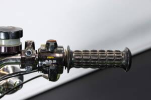 Image 44/50 of Kawasaki DUMMY (1973)