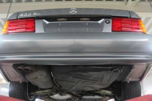 Image 14/50 of Mercedes-Benz 500 SL (1991)