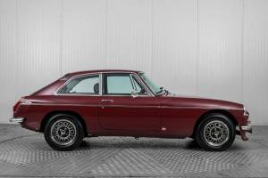 Bild 12/50 von MG MGB GT V8 (1976)