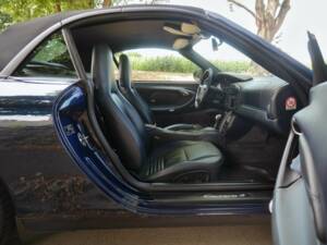 Bild 39/46 von Porsche 911 Carrera 4S (1900)