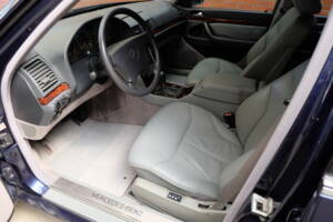 Bild 10/67 von Mercedes-Benz S 500 (1996)