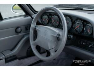Image 9/26 of Porsche 911 Carrera (1997)