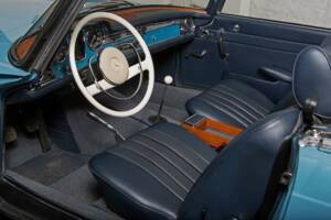 Imagen 31/44 de Mercedes-Benz 230 SL (1965)