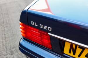 Image 15/44 de Mercedes-Benz SL 320 (1996)