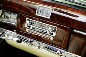 Bild 18/25 von Mercedes-Benz 300 S Roadster (1954)