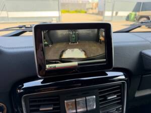 Image 14/24 of Mercedes-Benz G 500 (LWB) (2016)