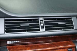 Bild 20/50 von Mercedes-Benz 300 E-24 (1992)