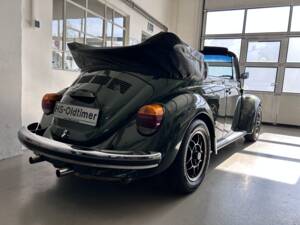Immagine 8/41 di Volkswagen Maggiolone 1303 LS (1976)