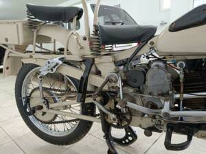 Image 26/36 of Moto Guzzi DUMMY (1976)