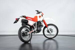 Image 4/50 de Yamaha DUMMY (1986)