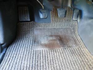 Bild 26/34 von Toyota Hilux (1988)