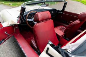 Bild 43/50 von Jaguar E-Type V12 (1971)