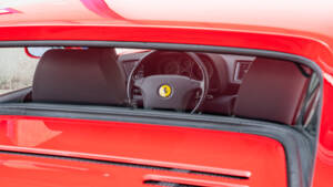 Image 25/83 of Ferrari F 355 Berlinetta (1996)
